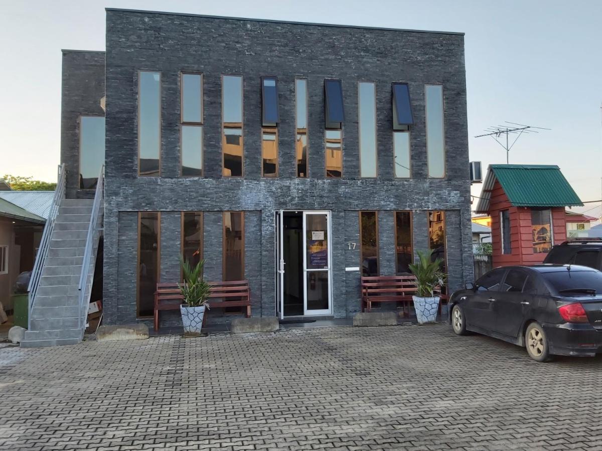 Waterland Suites 帕拉马里博 外观 照片