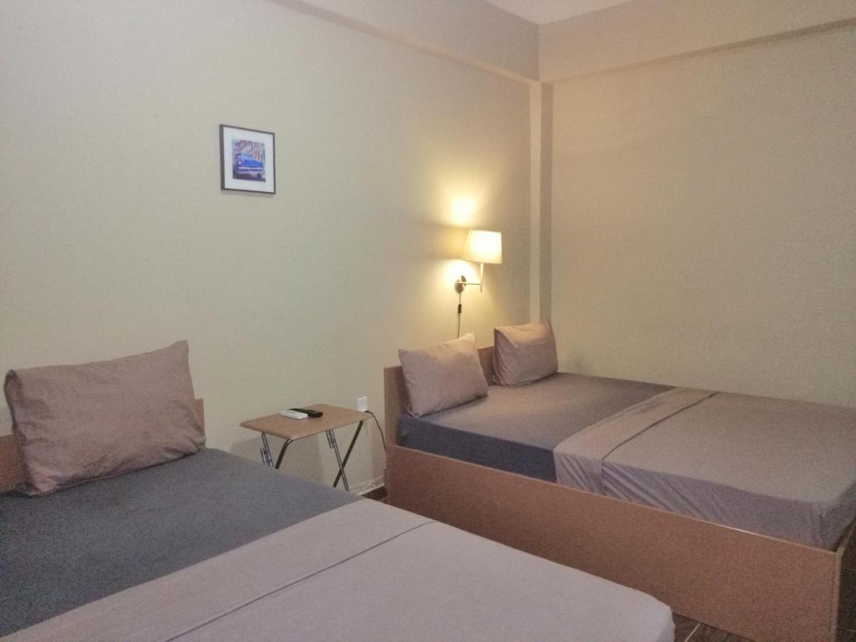 Waterland Suites 帕拉马里博 外观 照片