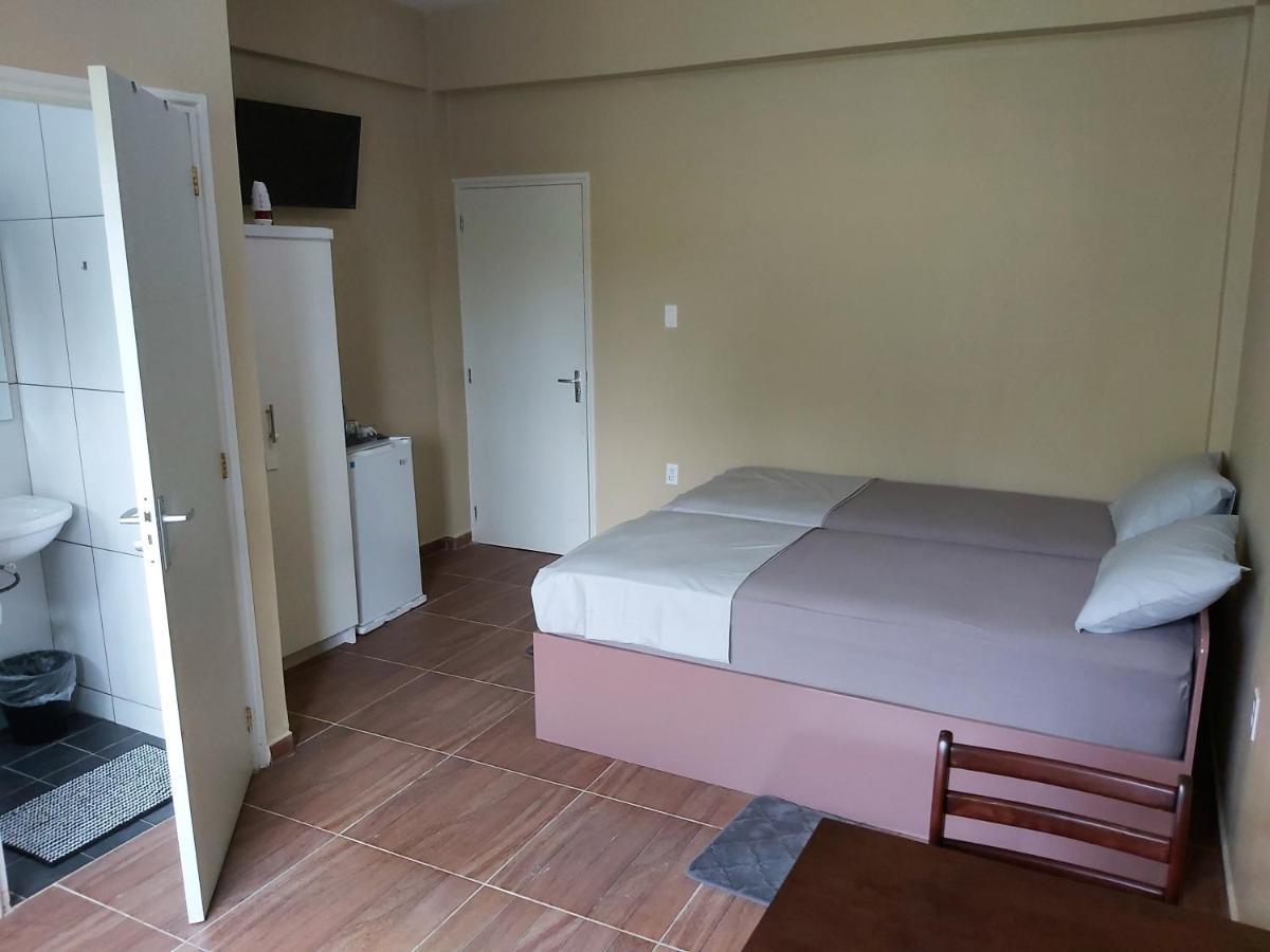 Waterland Suites 帕拉马里博 外观 照片
