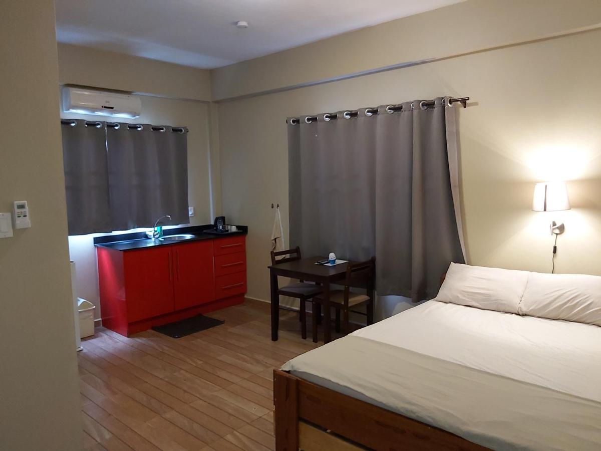 Waterland Suites 帕拉马里博 外观 照片