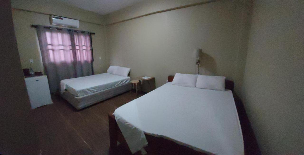 Waterland Suites 帕拉马里博 外观 照片